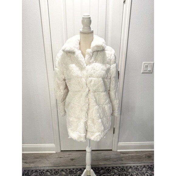Eilly Bazar Jackets & Blazers - Eilly Bazar Women's Faux Fur Coat Size Small White Long Sleeves New